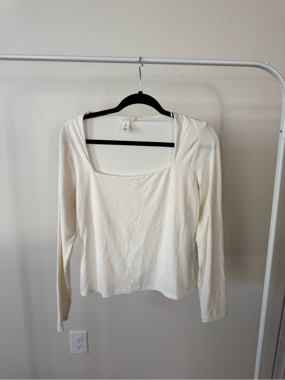 H&M Cream Long Sleeve Square Neck Top